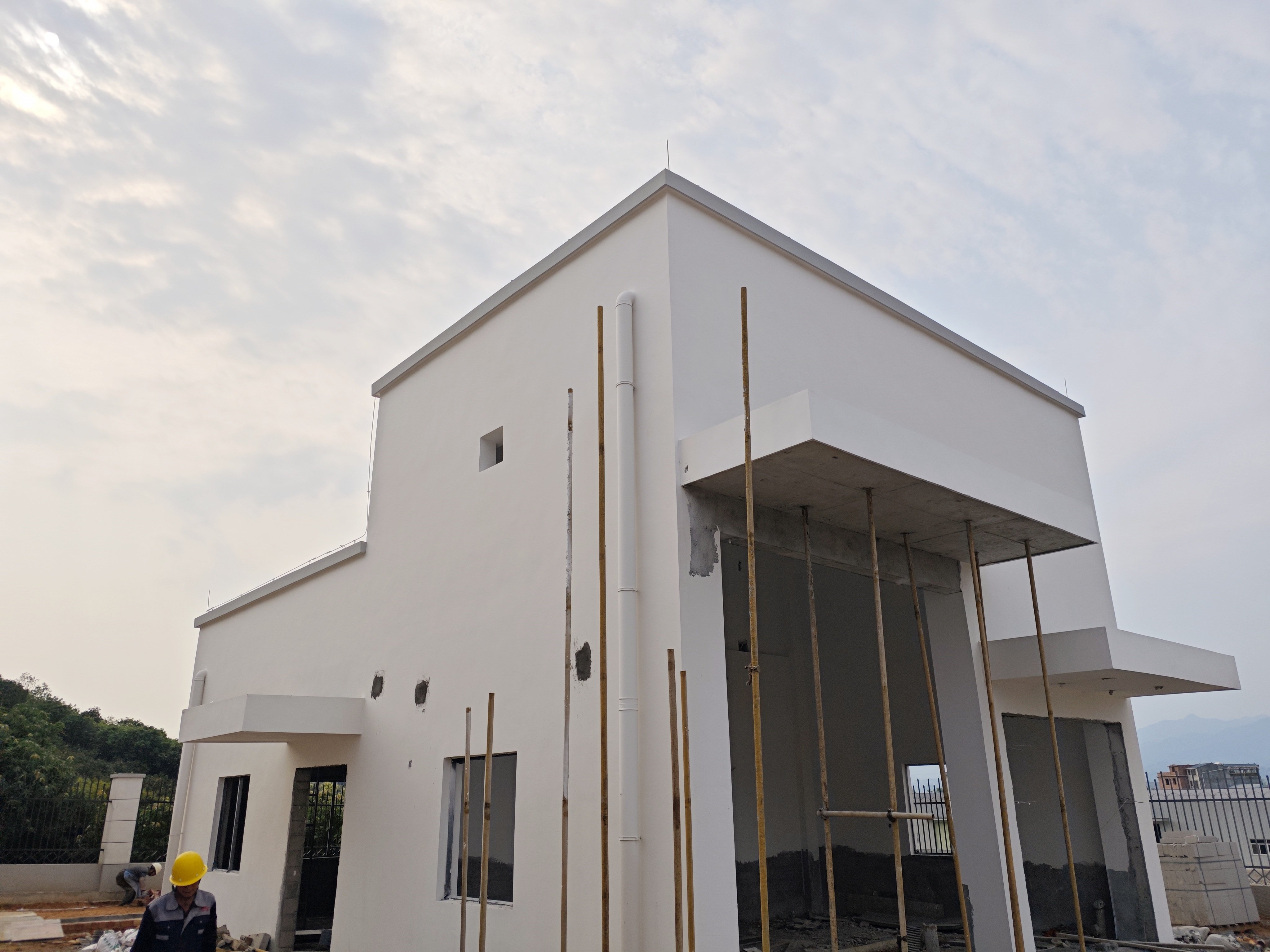 配電房及污泥脫水間完成外墻膩?zhàn)邮┕副本 配電房及污泥脫水間完成外墻膩?zhàn)邮┕副本